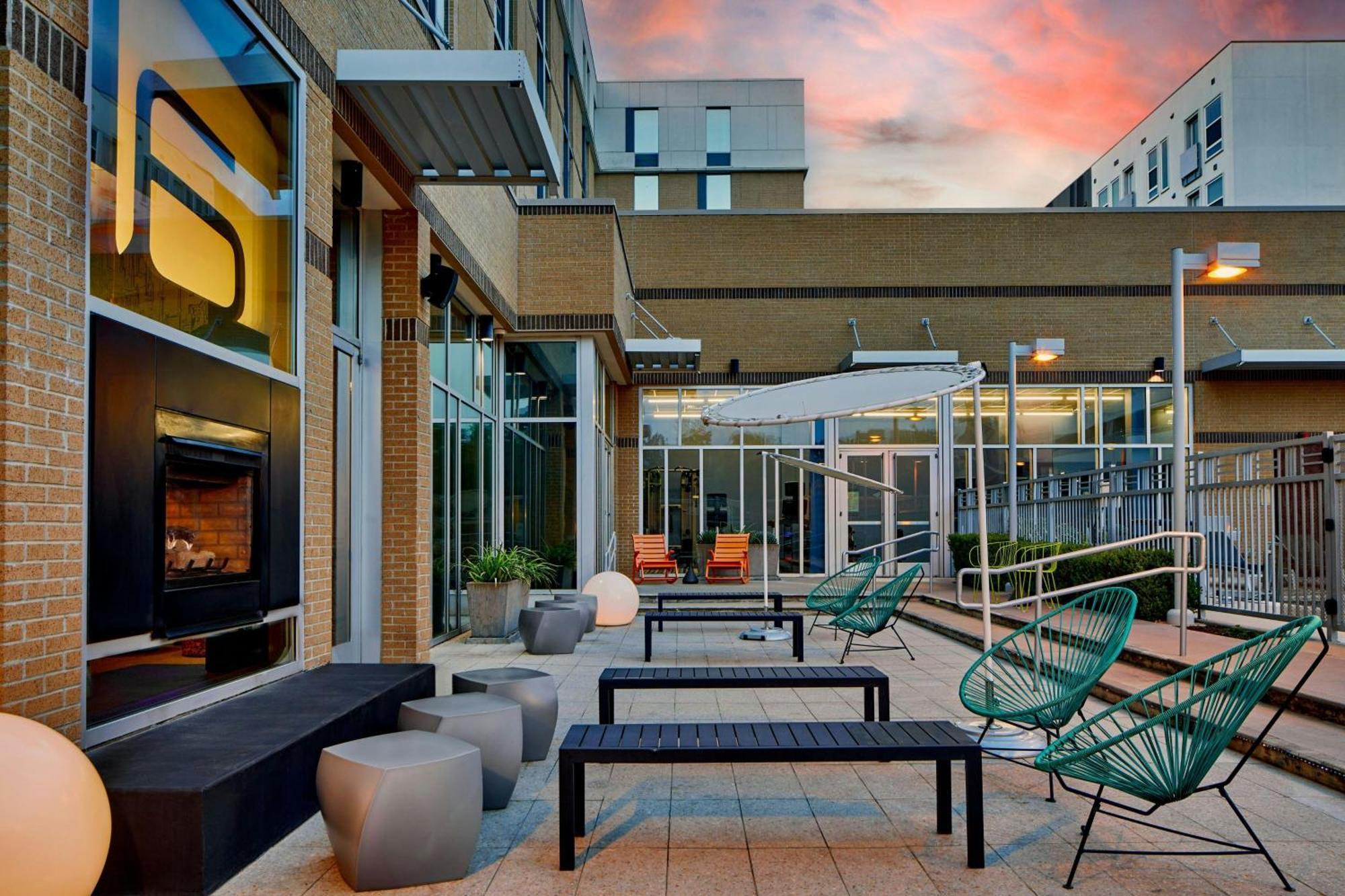 Aloft At The Domain Hotel
