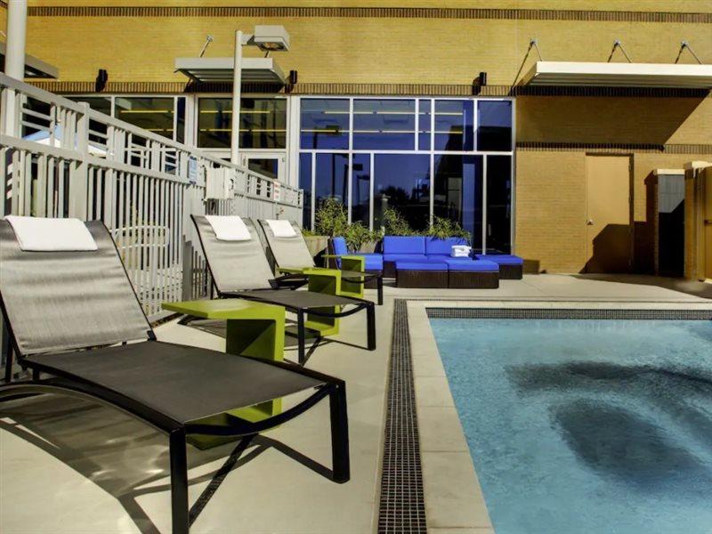 Aloft At The Domain Hotel Austin